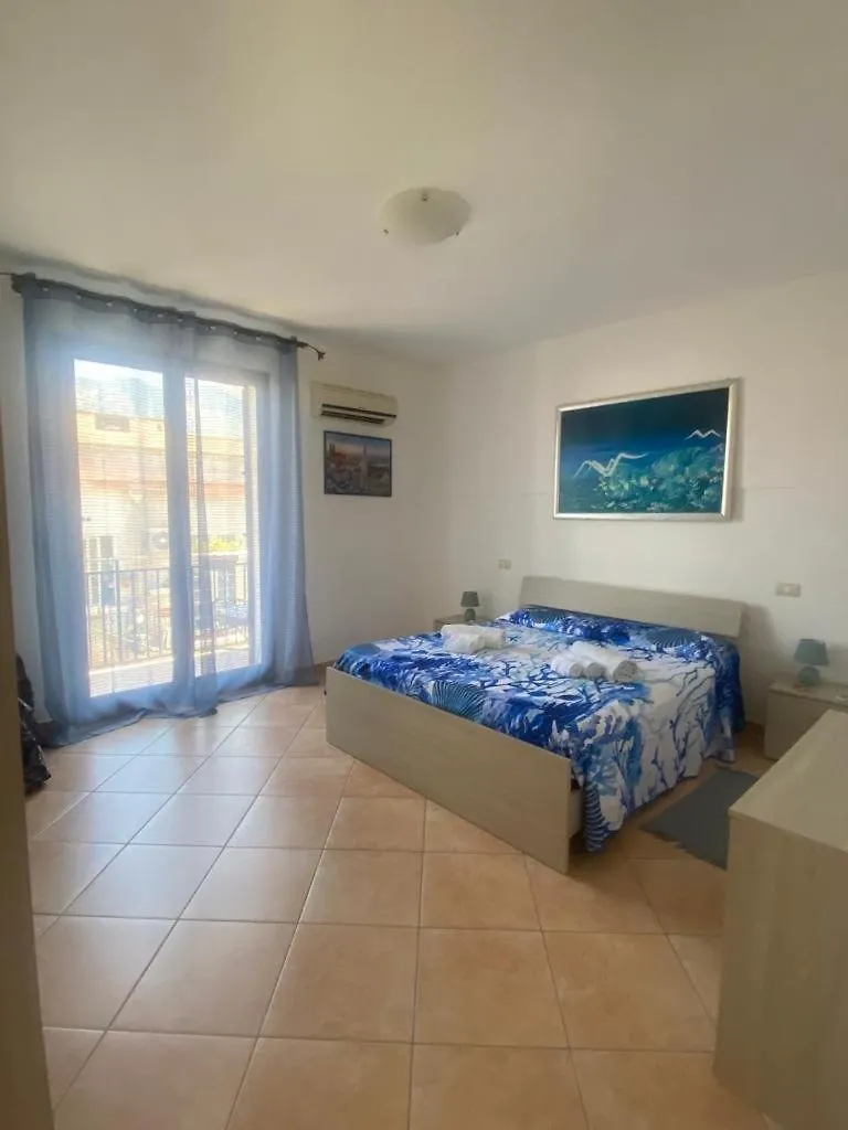 A Casa Di Loretta Apartment Terrasini Italy